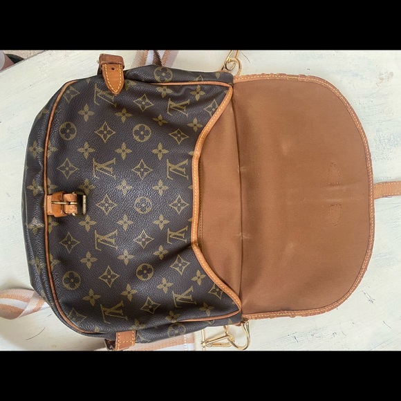 Auth Louis Vuitton Saumur 30 - Picture 3 of 12